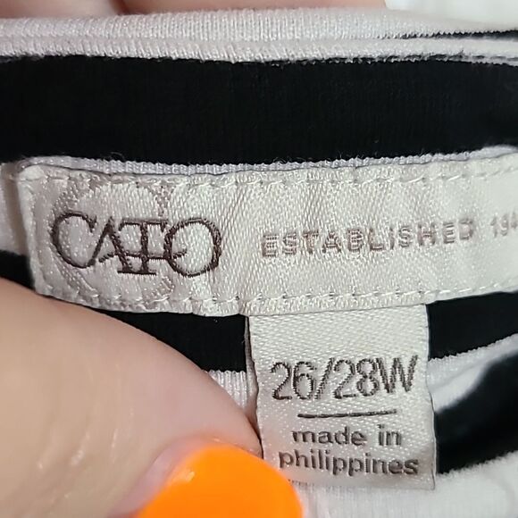 Cato 26/28 Black & White Striped Asymmetrical Hem Stretch Knit Pencil Skirt 4X - Picture 5 of 8